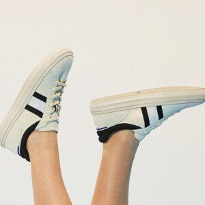 Rothy's Low Top Sneaker Sz 9.5 White and Green